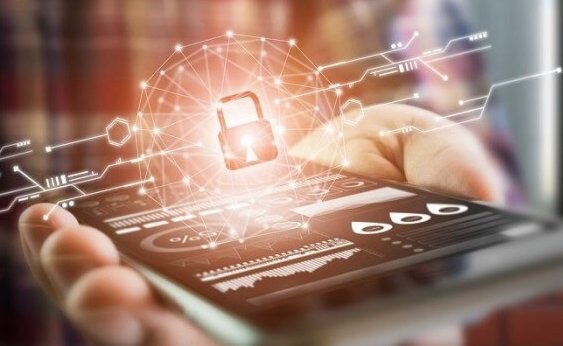 Datenverschlüsselung ist heutzutage das A und O (Quelle: iStock/Sitthiphong).