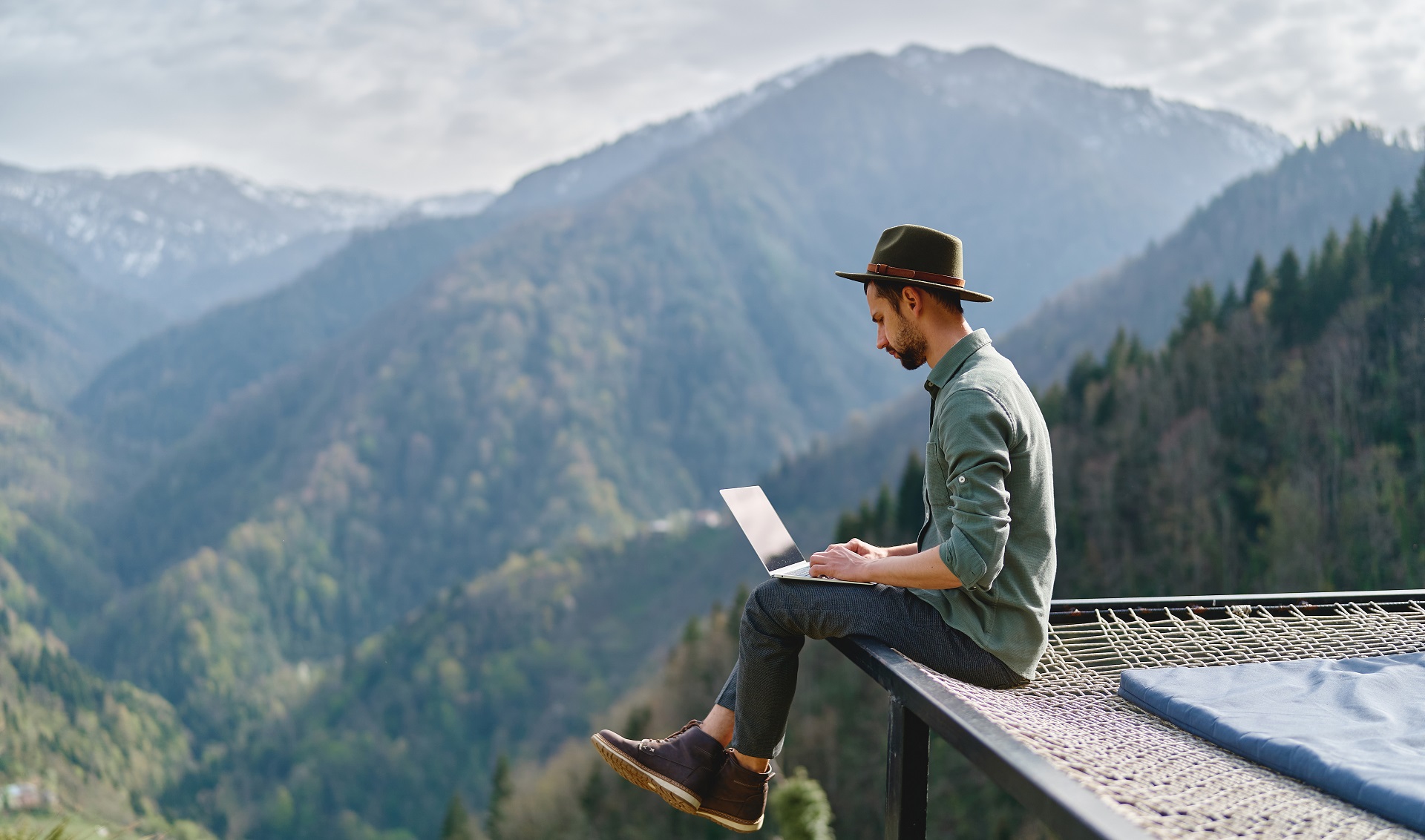New Work Definition 2023: Was macht den Job der Zukunft aus?